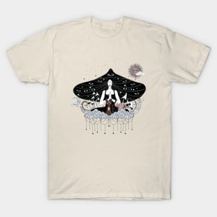 Meditating mushroom witch T-Shirt